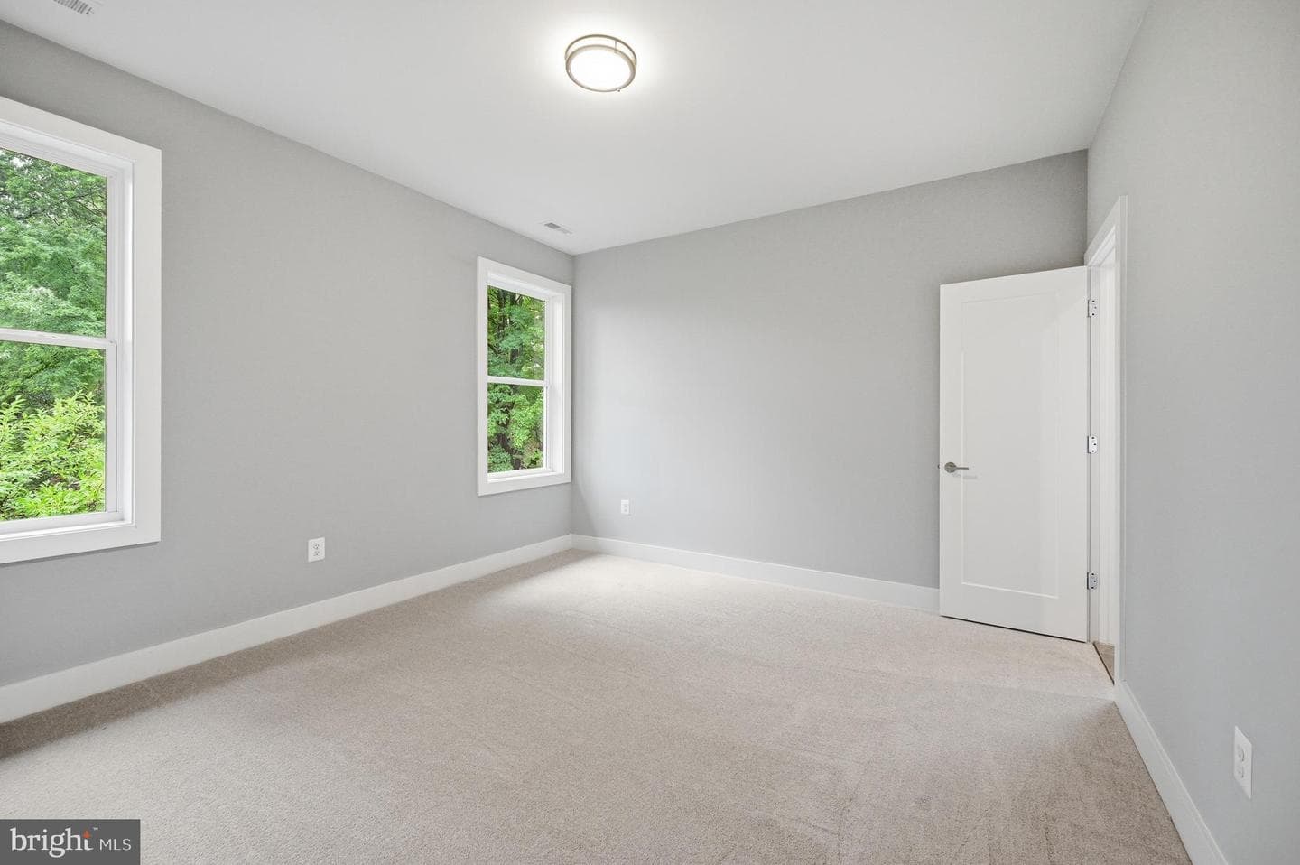 449 Lawyers Road NW photo 37