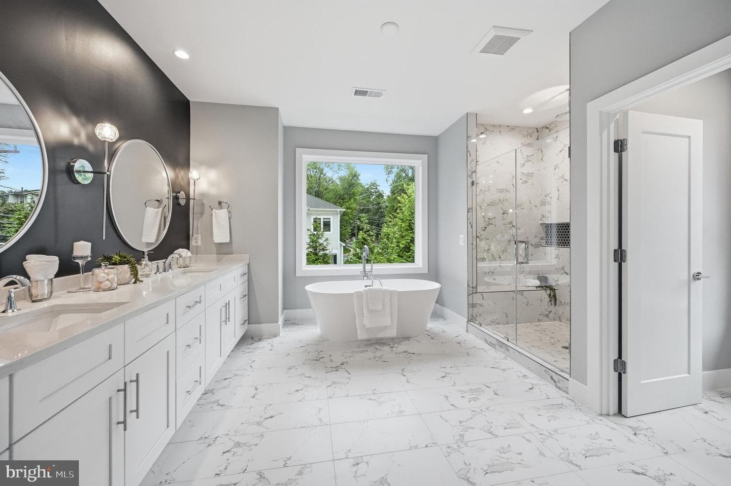 449 Lawyers Road NW photo 62