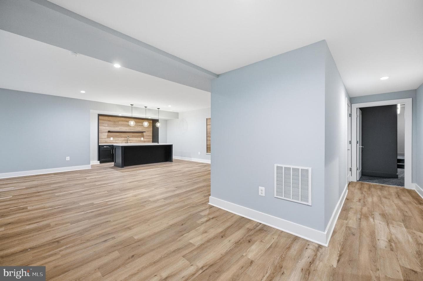 449 Lawyers Road NW photo 73