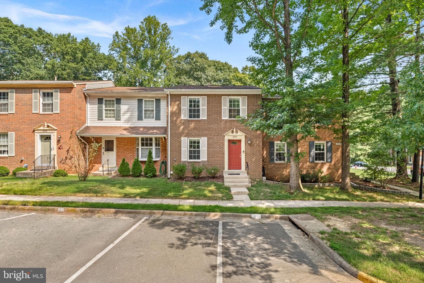 8942 Astongale Court, Springfield