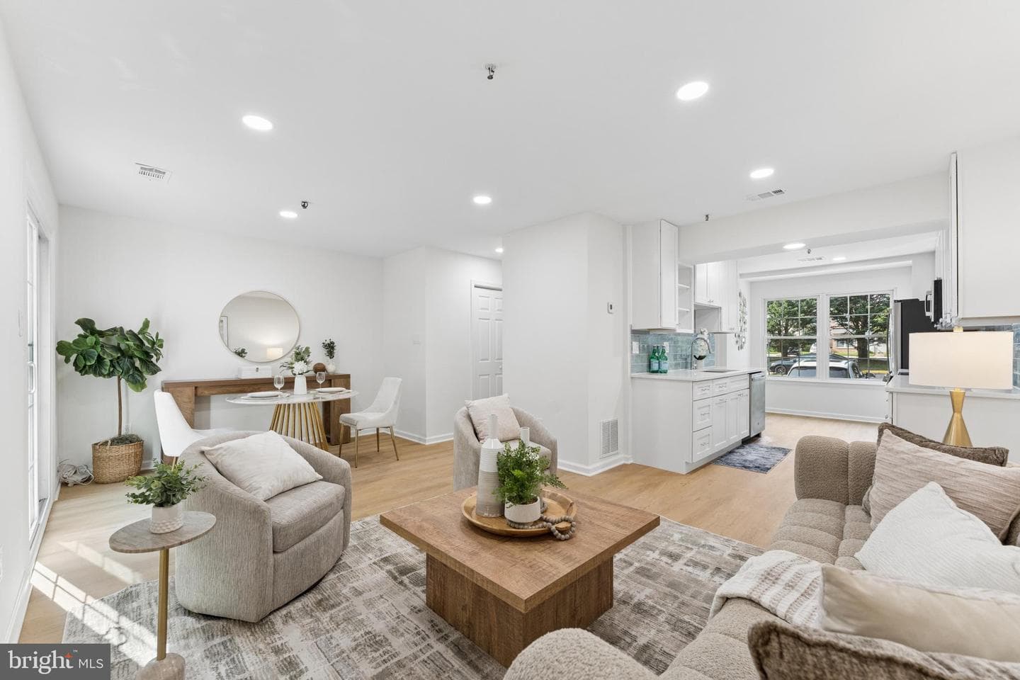 7607 Lee Landing Drive
