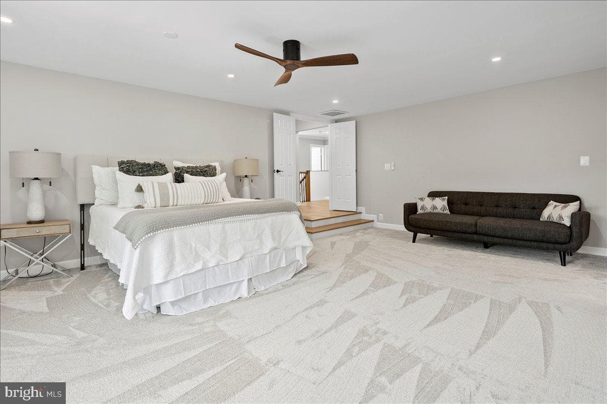 353 Gallop Wood Place photo 55