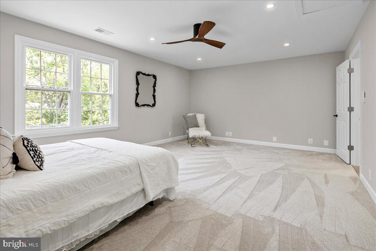 353 Gallop Wood Place photo 67