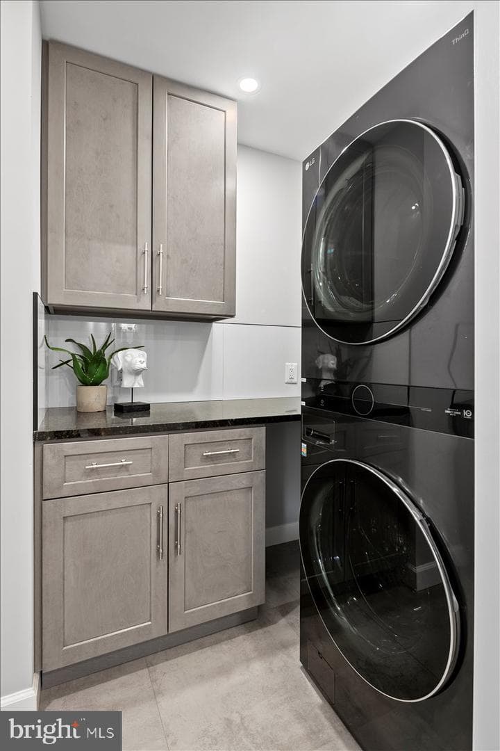 353 Gallop Wood Place photo 73
