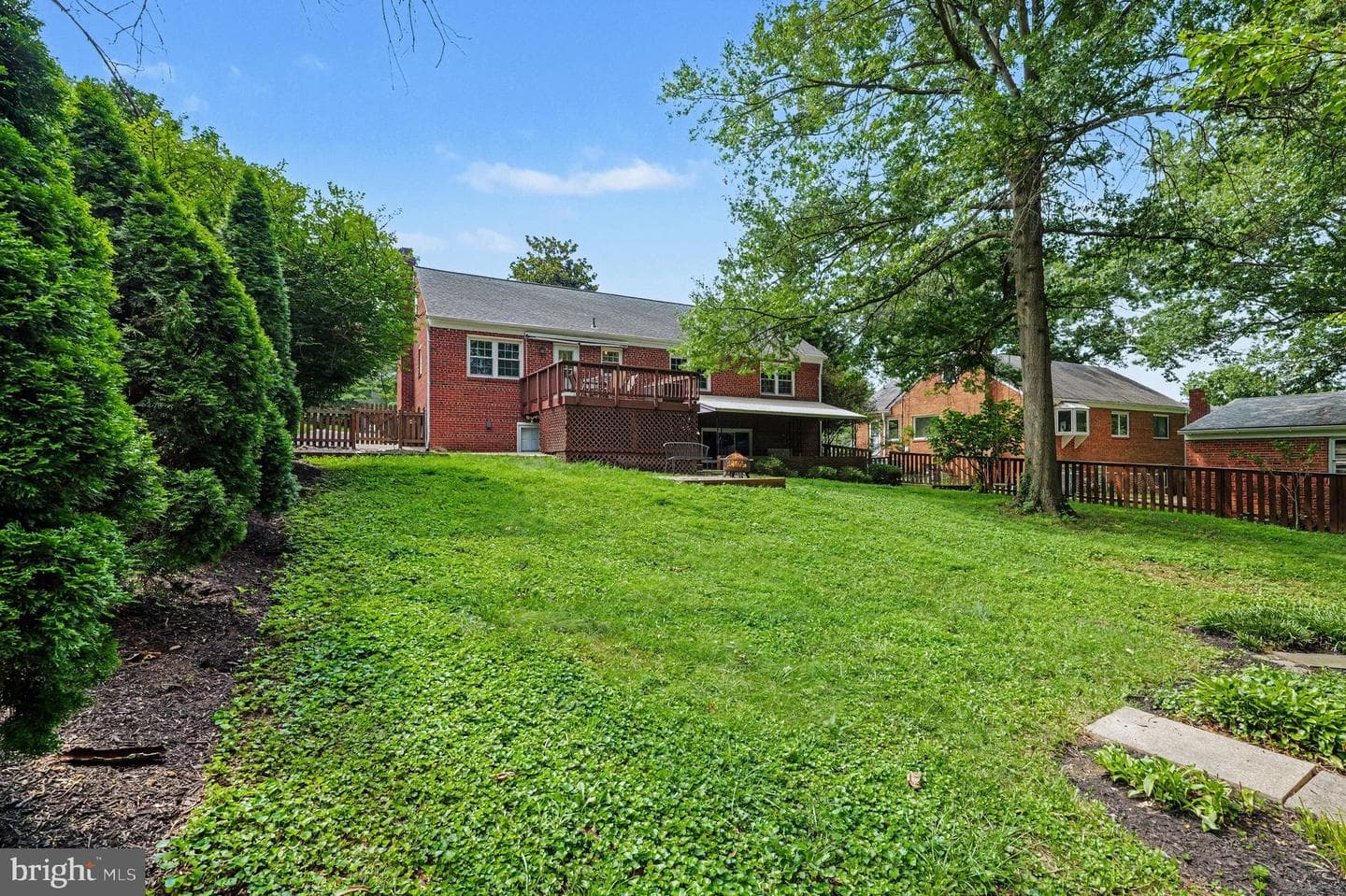 3058 Hazelton Street photo 32