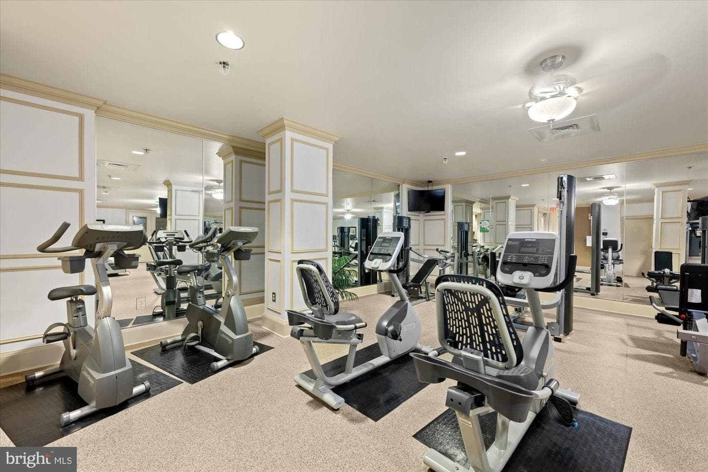 1450 Emerson Avenue #317 photo 28