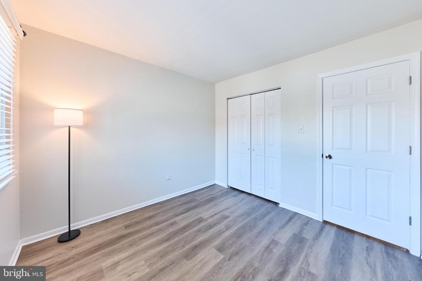 3815 Burlingame Place #33e photo 16