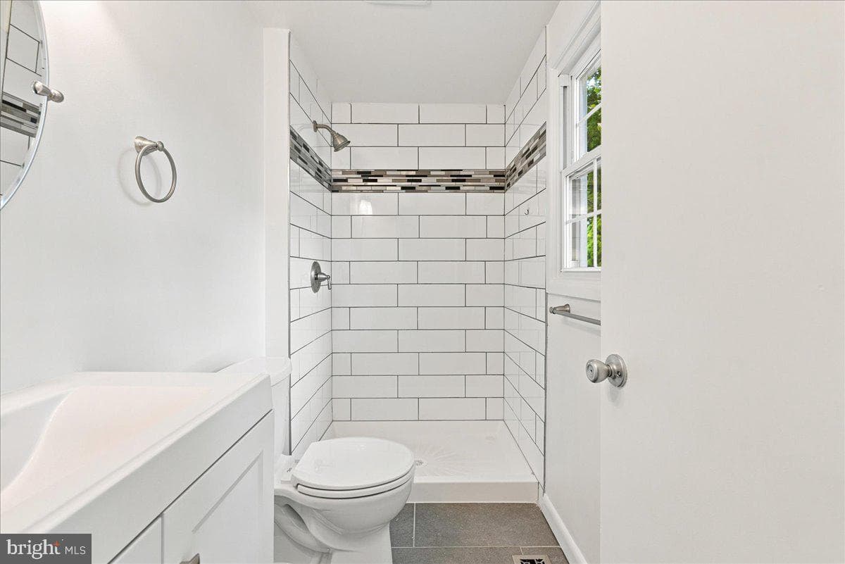 13143 Melville Lane photo 28