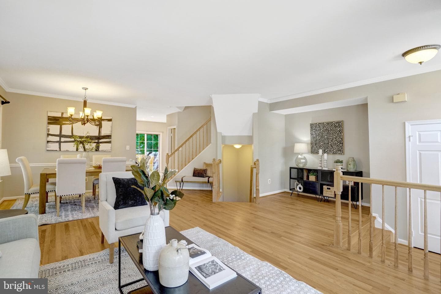 5807 Clapham Road, Alexandria