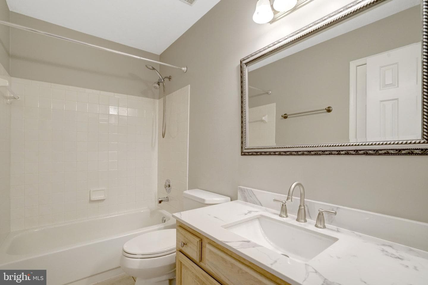 5807 Clapham Road photo 13