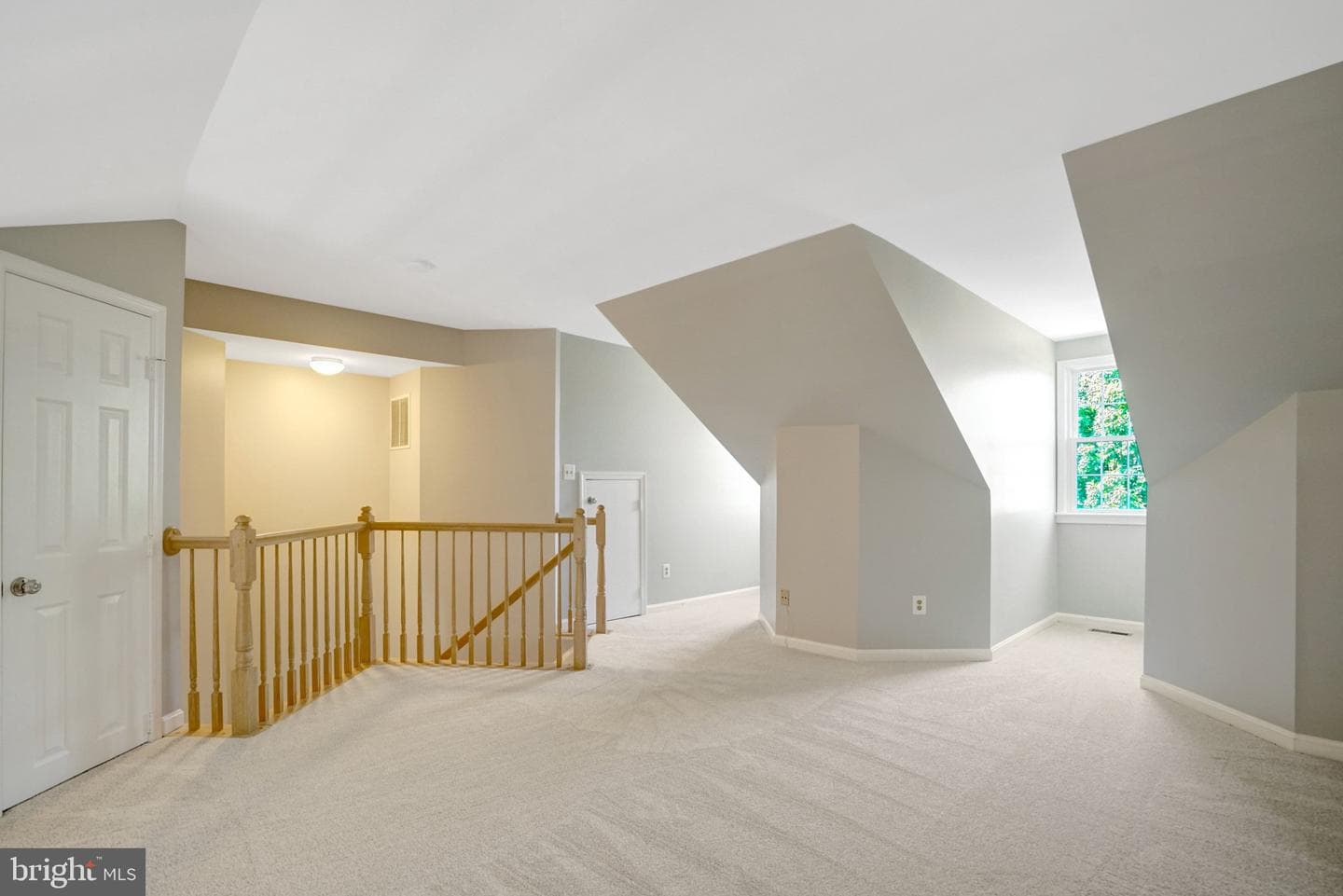 5807 Clapham Road photo 23