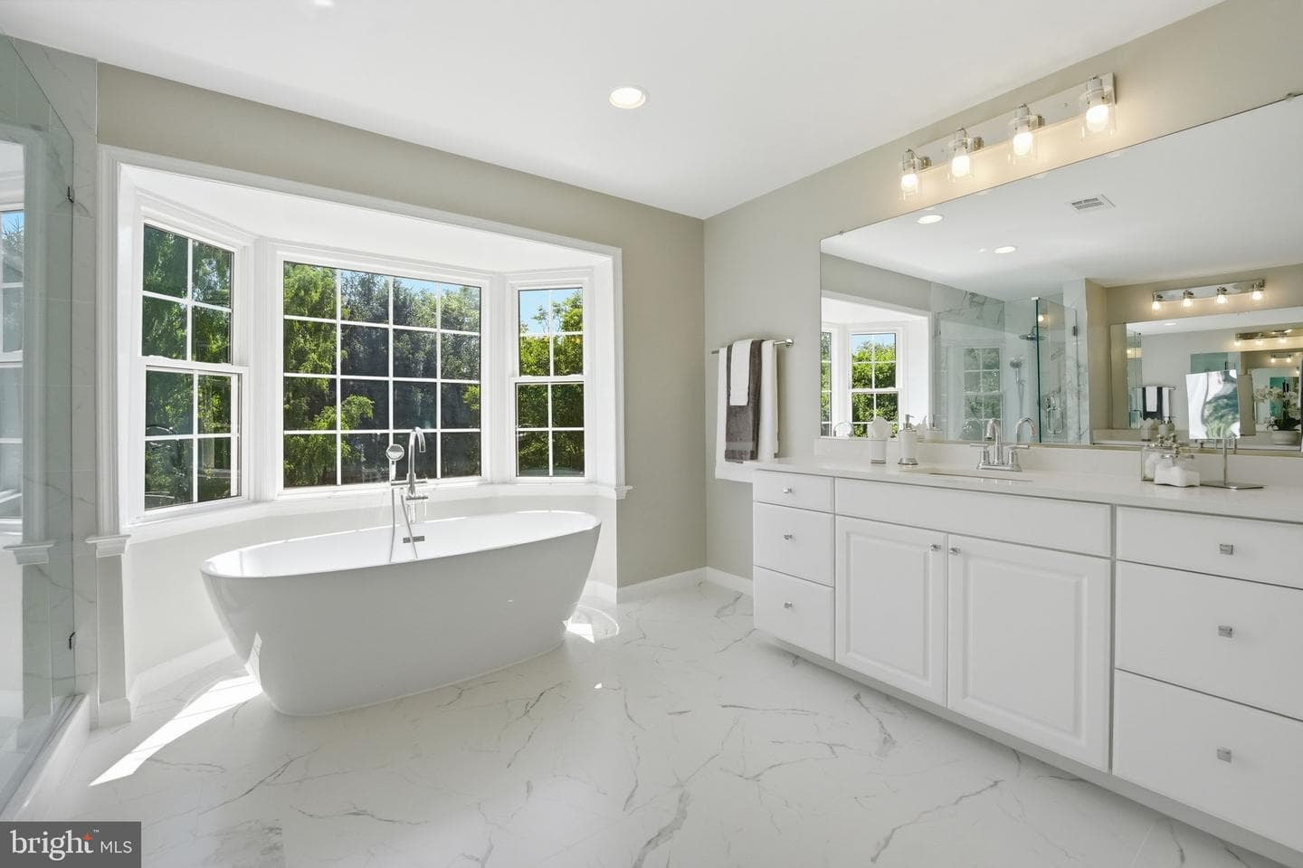 1405 Woodhurst Boulevard photo 42