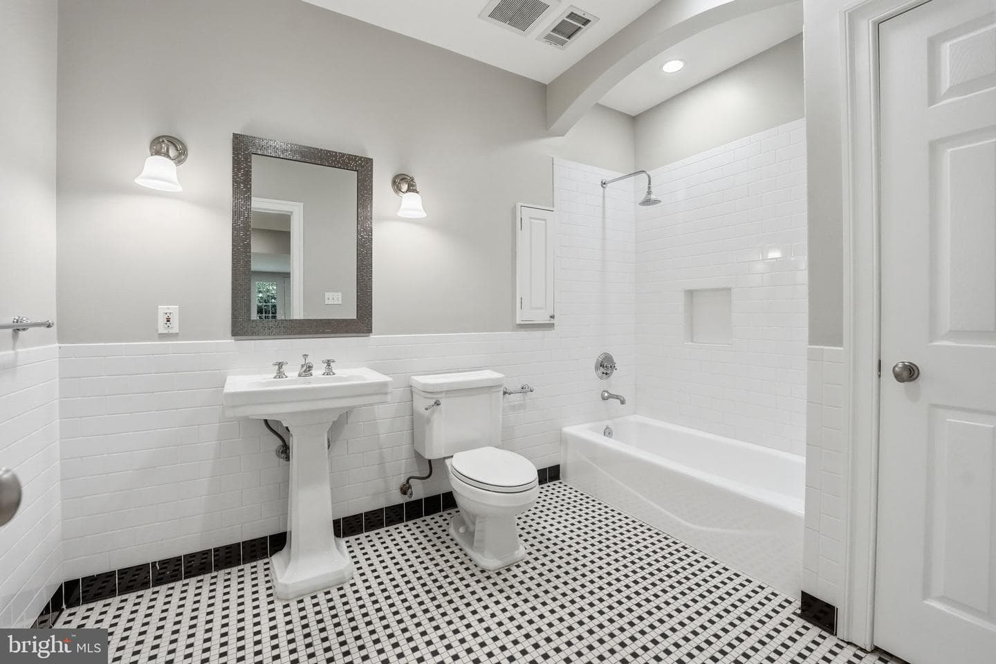 1405 Woodhurst Boulevard photo 70
