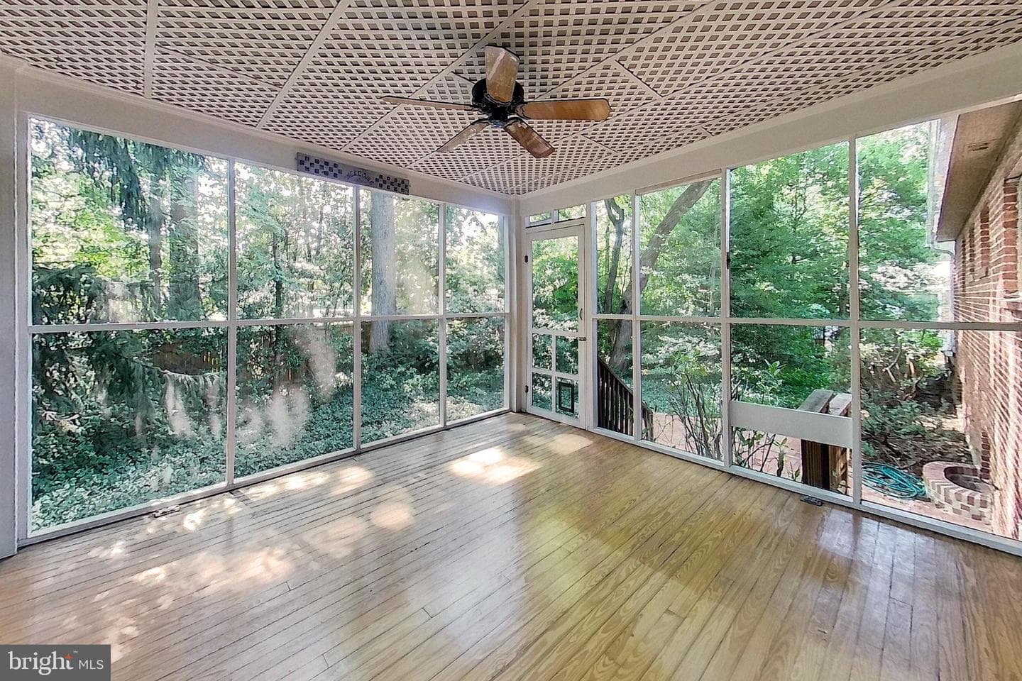 3159 Patrick Henry Drive photo 11