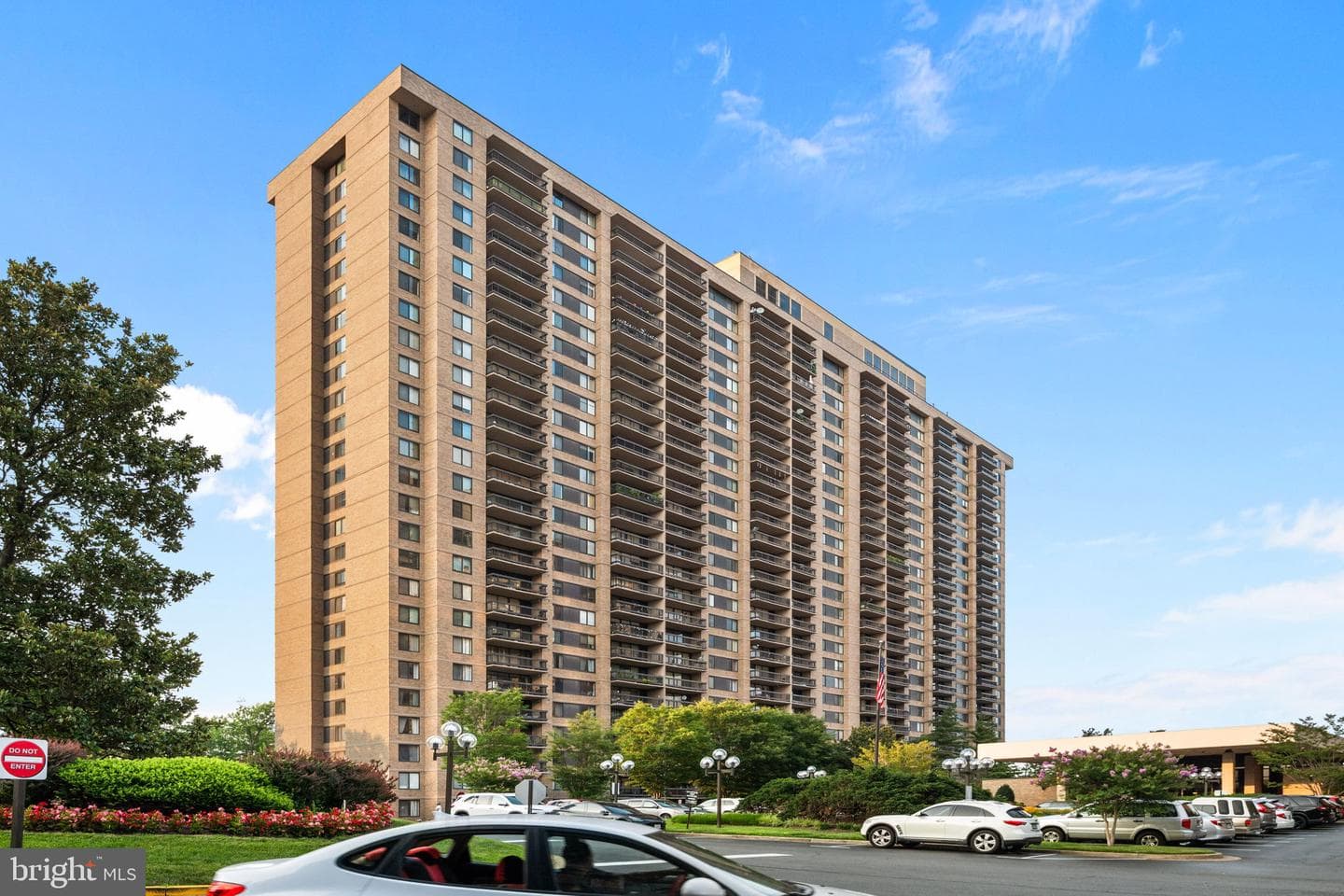 3701 S George Mason Drive #916n photo 35