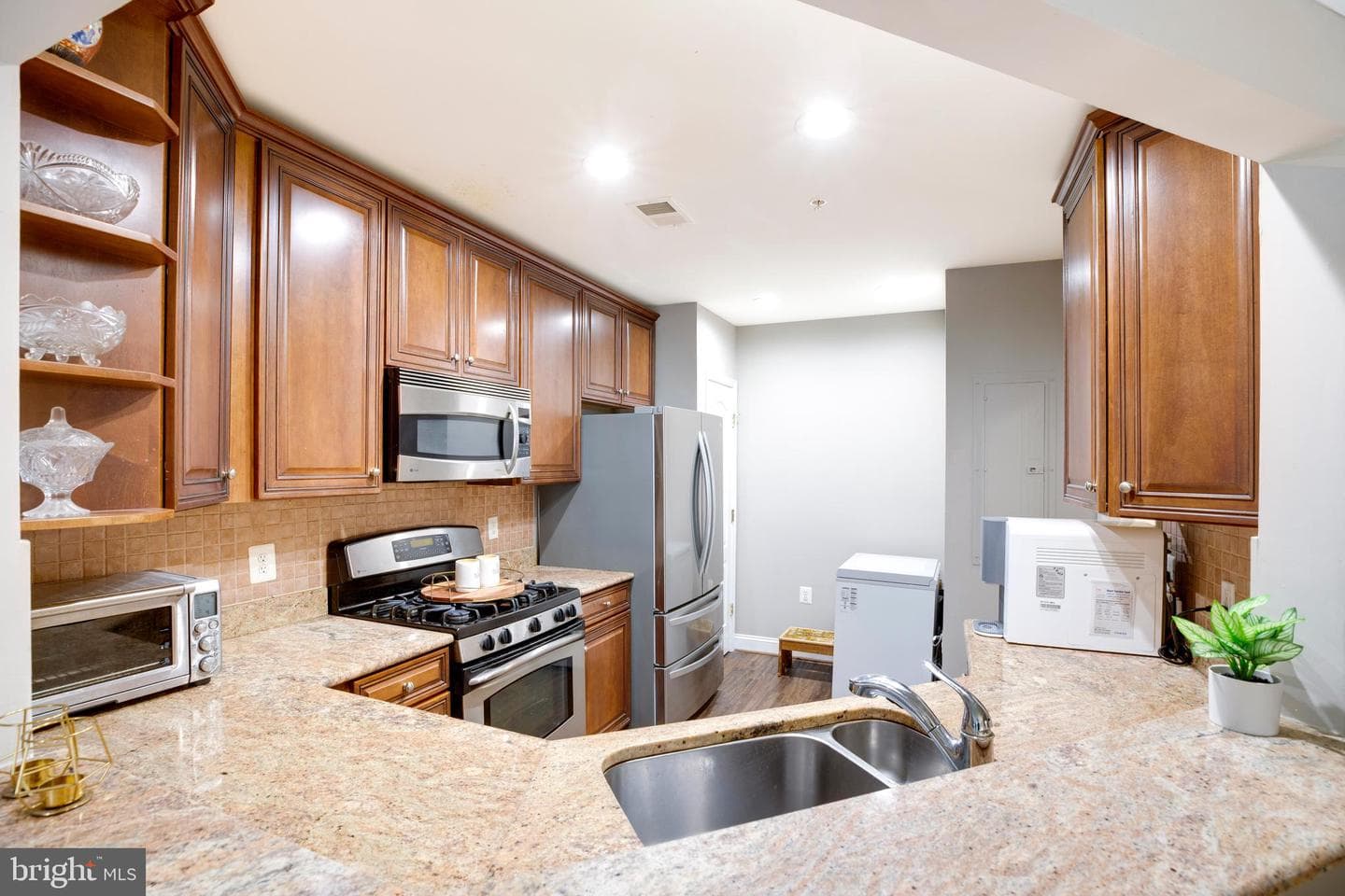 2901 Saintsbury Plz #206 photo 10