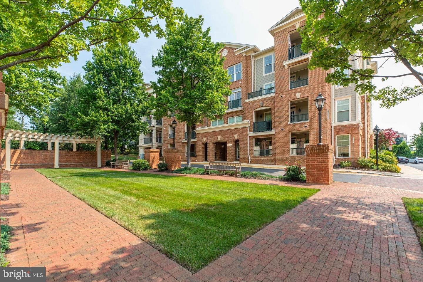 2901 Saintsbury Plz #206, Fairfax