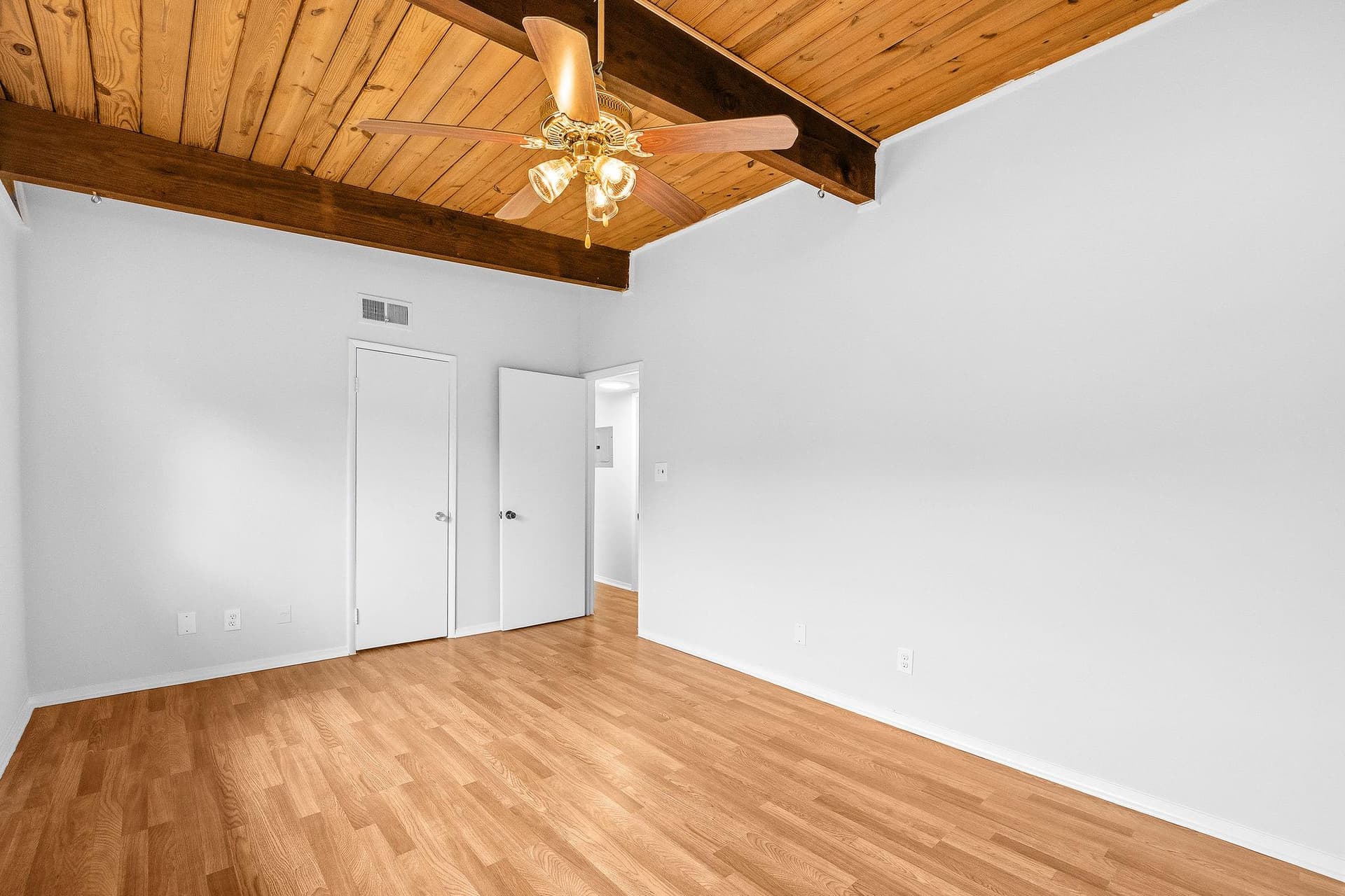 4961 Americana Drive #208 photo 16