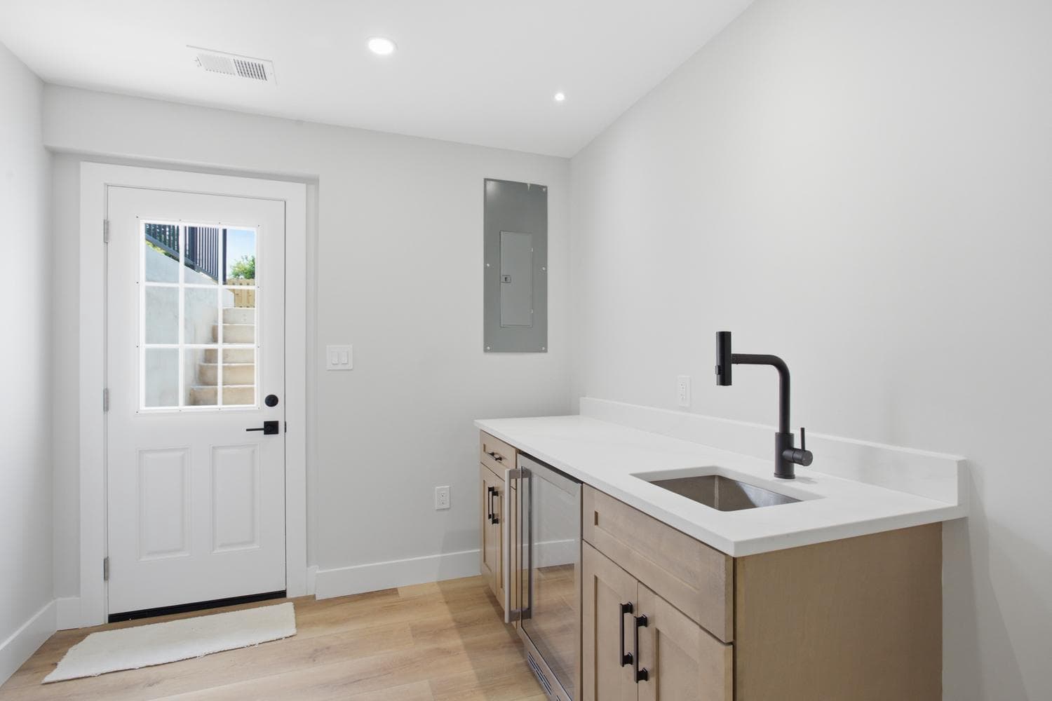 2008 Friendship Lane photo 42