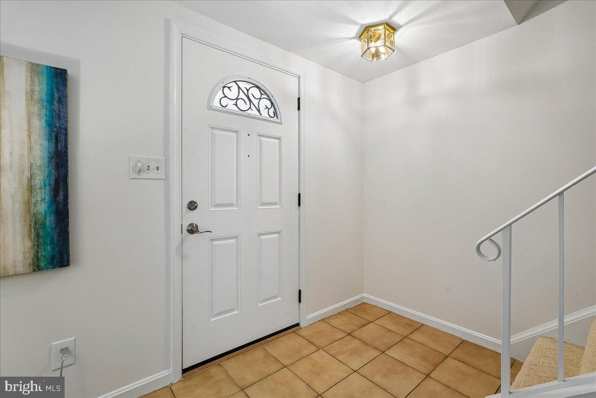 6110 Calico Pool Lane, Burke