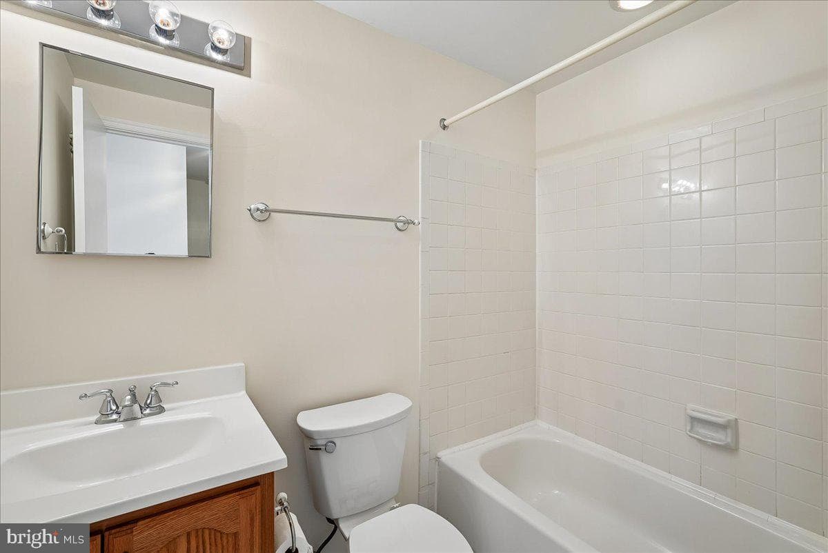 6110 Calico Pool Lane photo 28