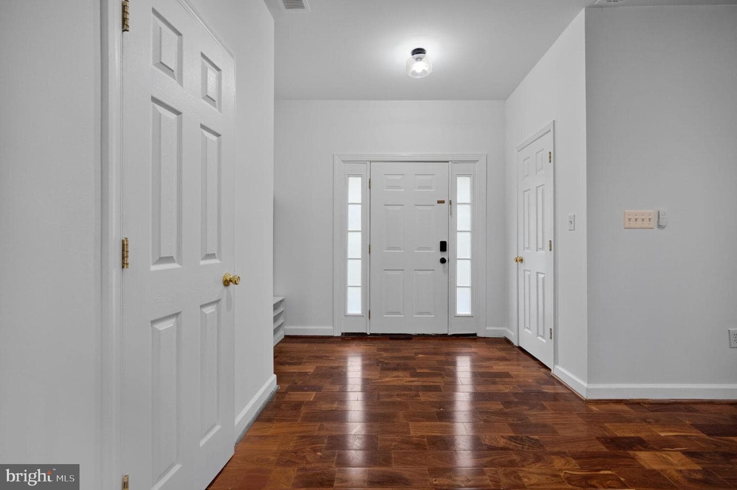 7909 Ashton Street photo 5