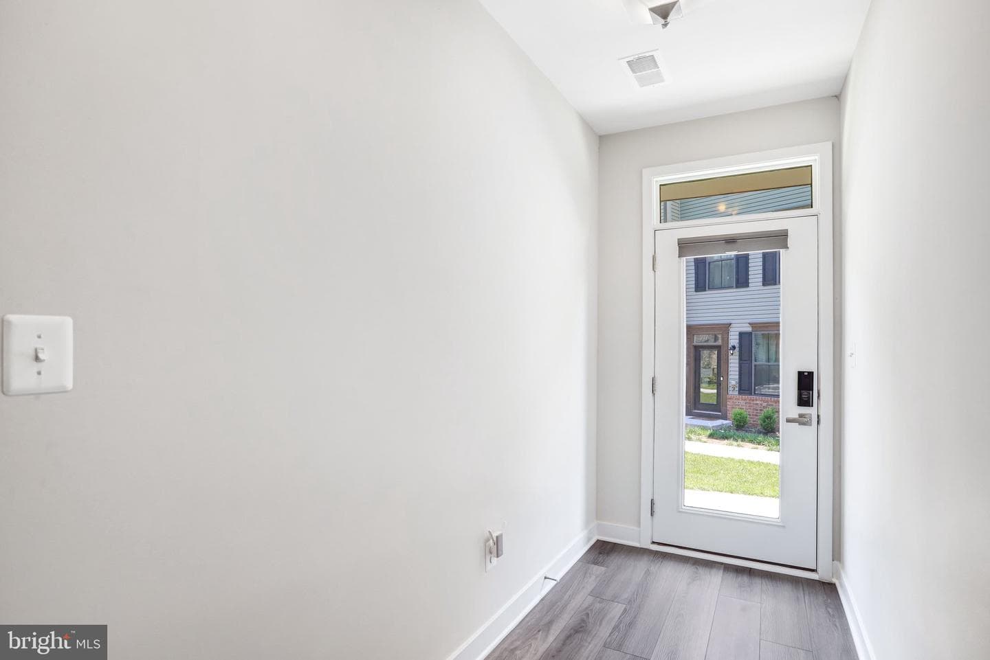 13983 Airfoil Road photo 5