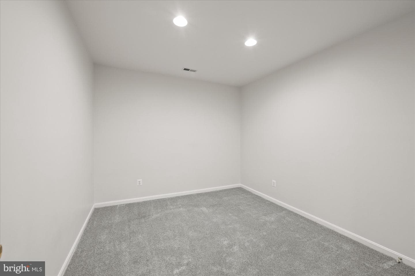 5642 Governors Pond Circle photo 17