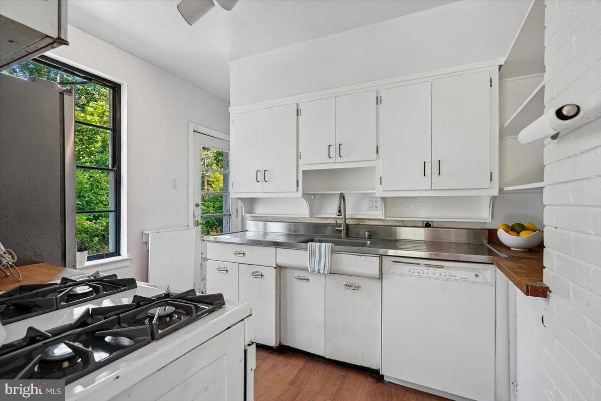 1208 Shenandoah Road photo 9