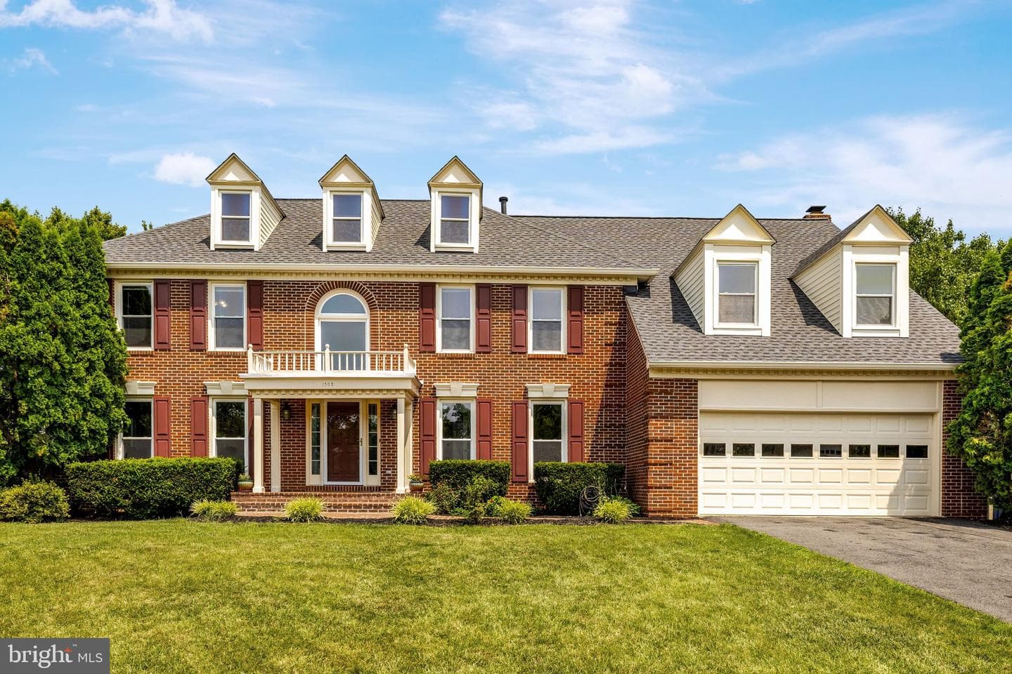 1502 Snowflake Court, Herndon