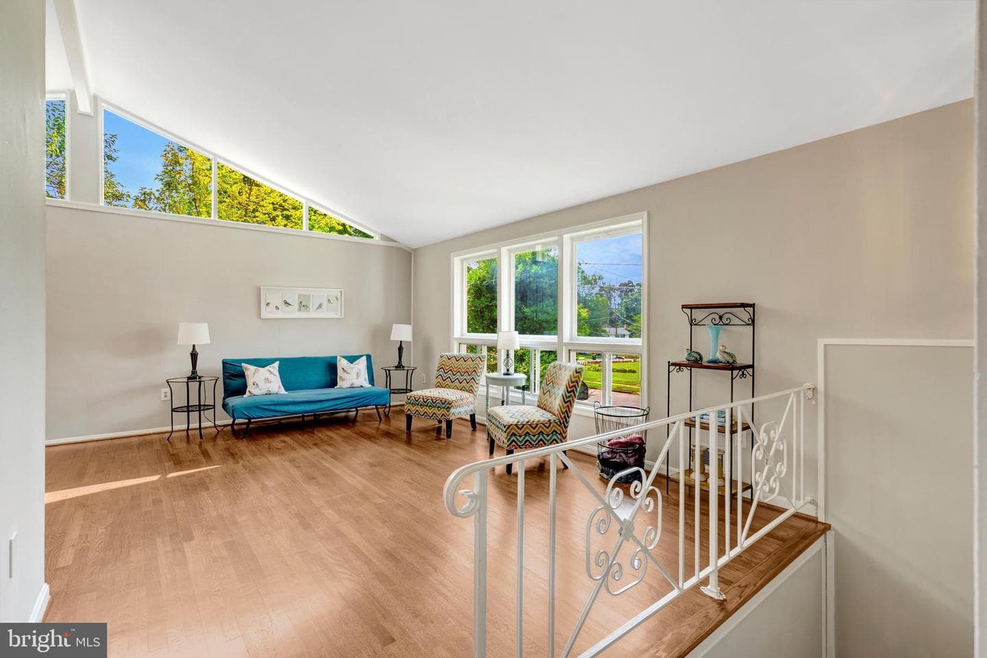 8622 Kenilworth Drive photo 5