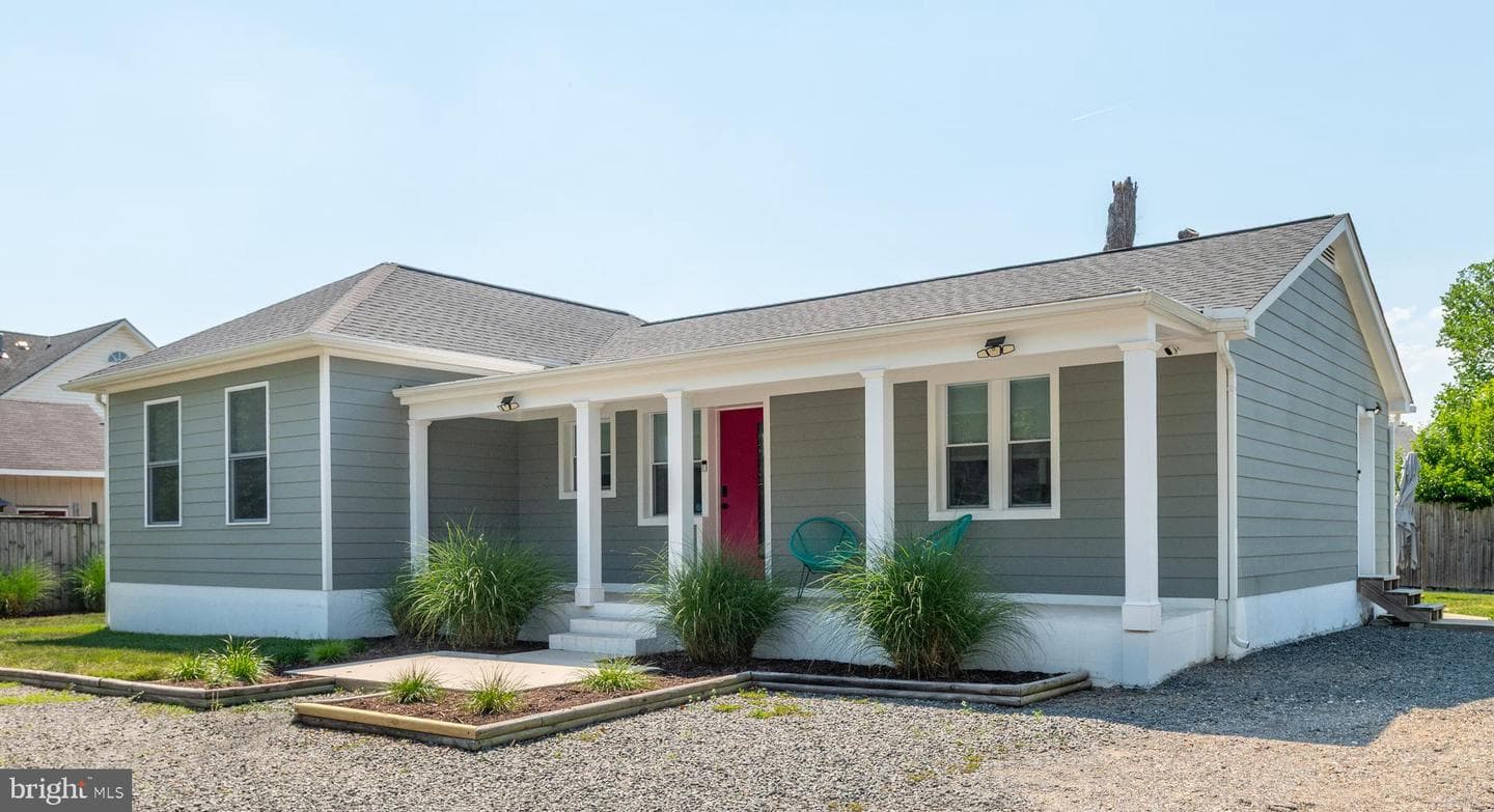 6632 Clearview Drive, Falls Church