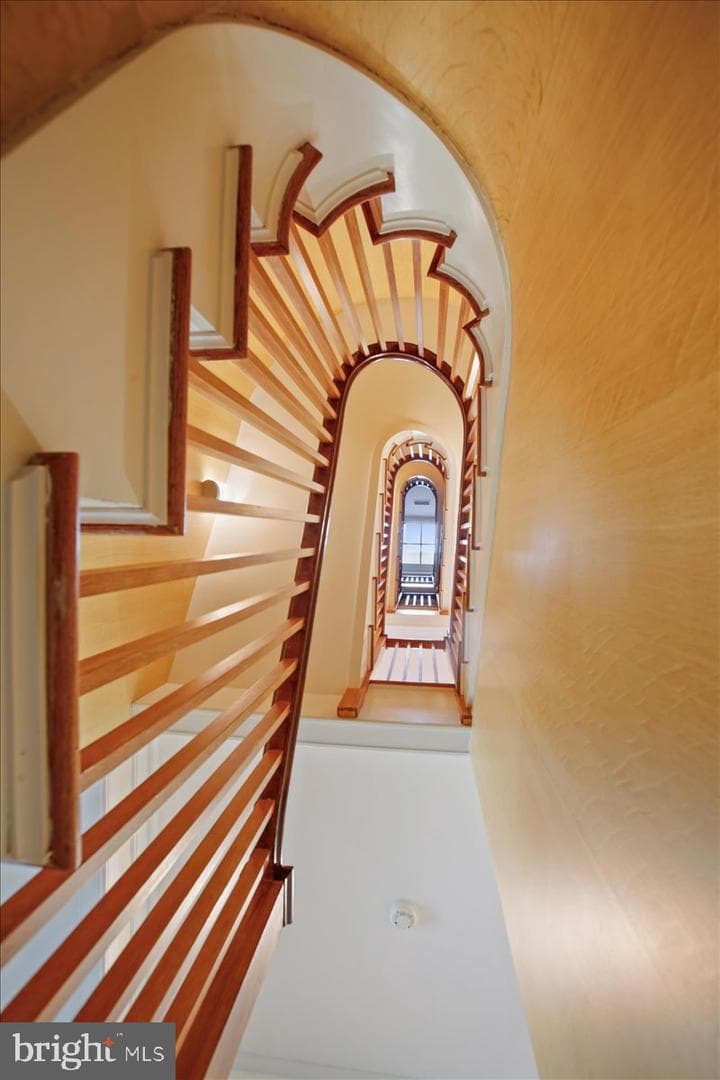 700 Belgrove Road photo 31