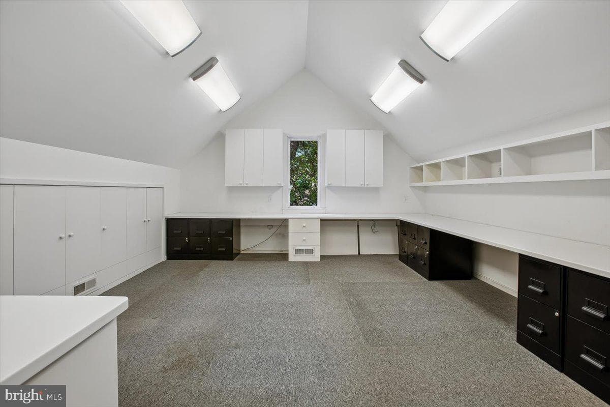 700 Belgrove Road photo 65