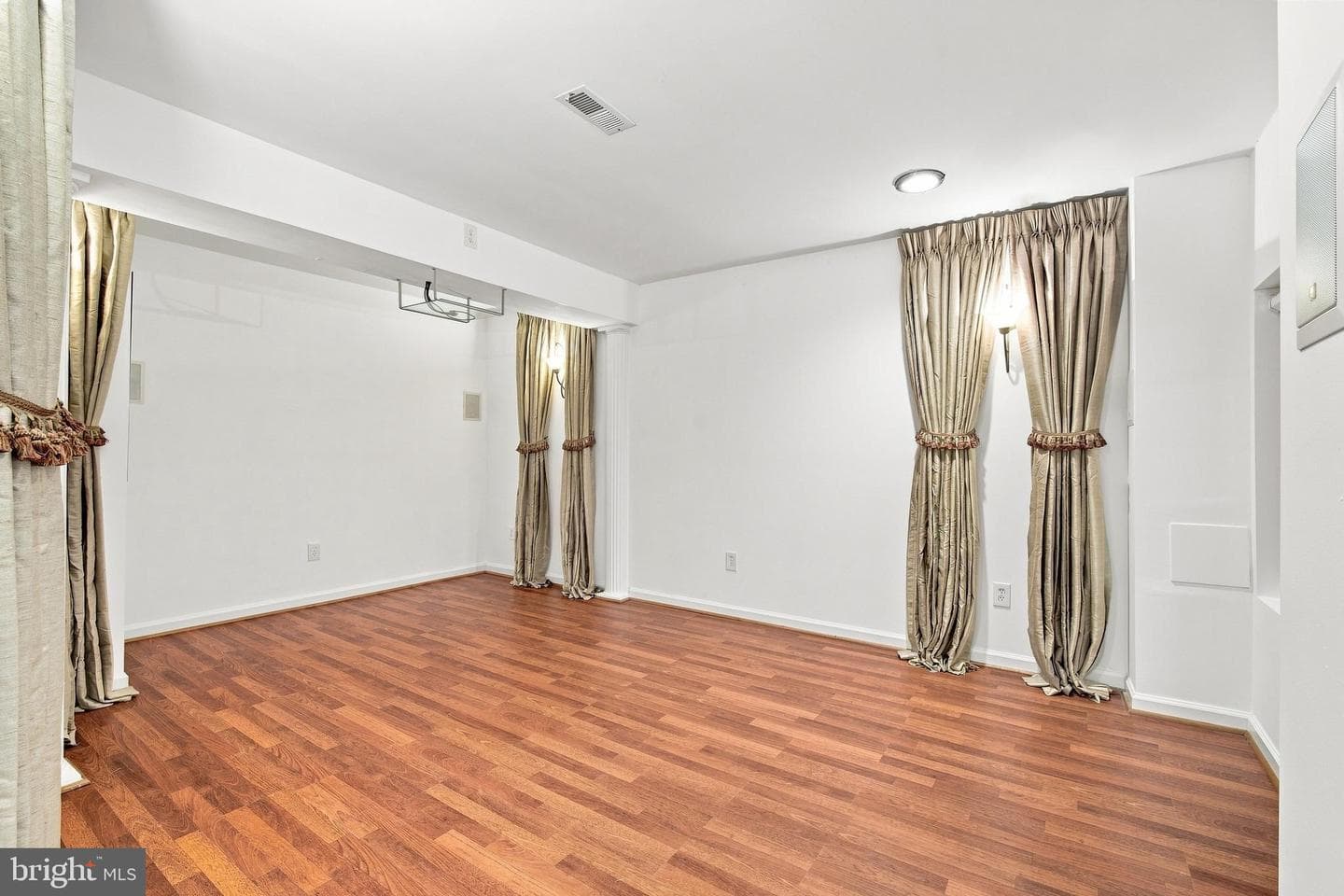 8181 Usher Drive photo 72
