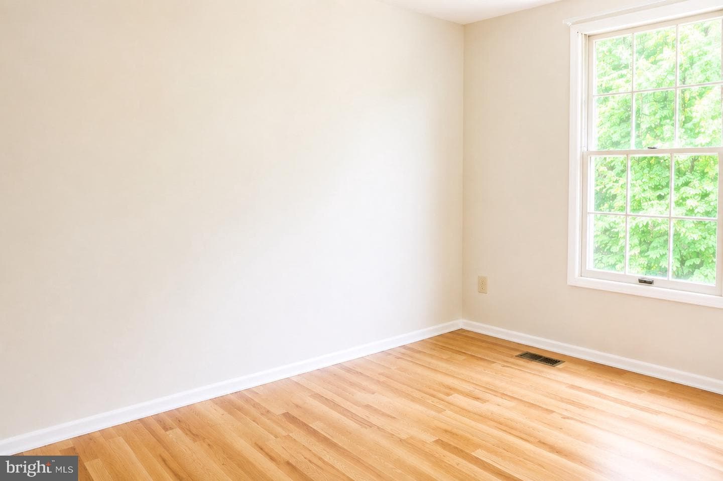 2100 Glenn Spring Court photo 15