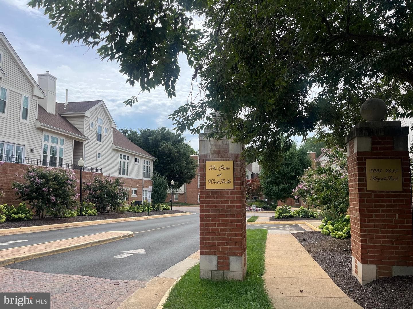 7023 Haycock Road, Falls Church