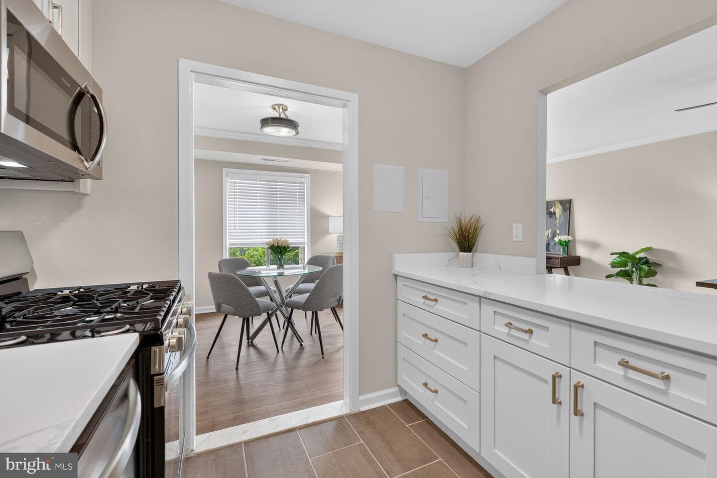 6001 Arlington Boulevard #704 photo 10