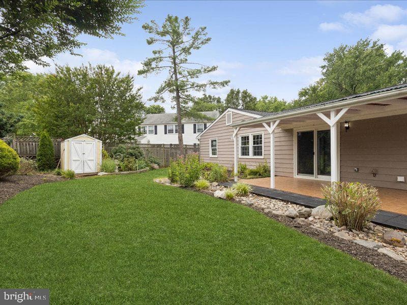 4133 Point Hollow Lane photo 5