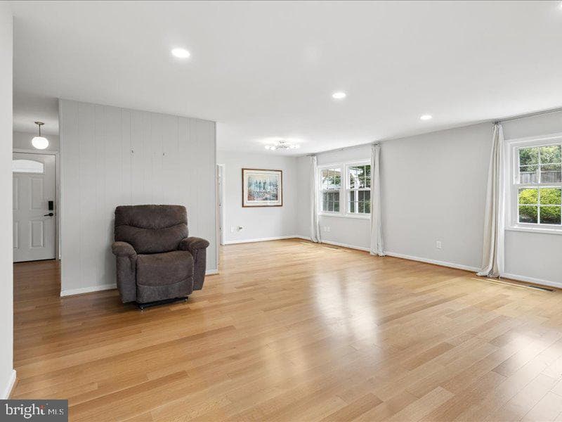 4133 Point Hollow Lane photo 9
