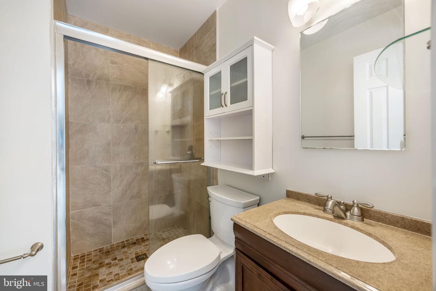 5703 Gladden photo 19