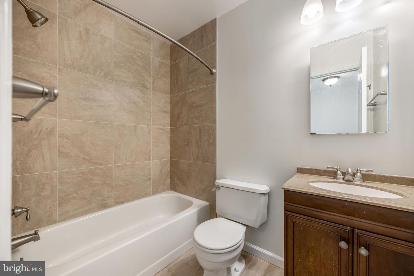 5703 Gladden photo 22