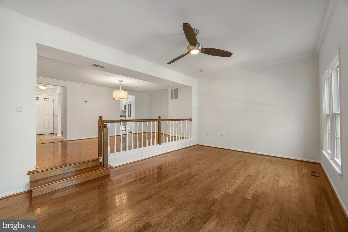 5703 Gladden photo 5
