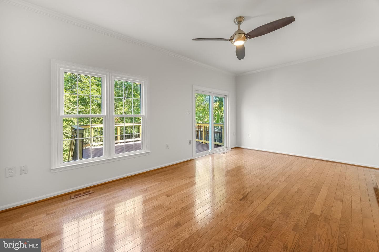 5703 Gladden photo 7