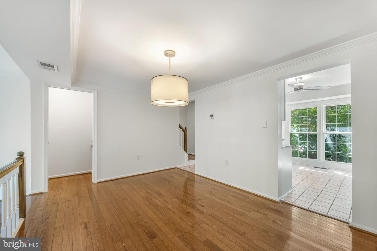 5703 Gladden photo 9