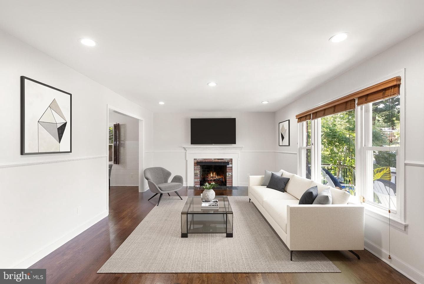 5008 Larno Drive photo 9