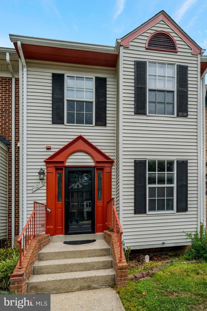 6018 Crocus Court, Alexandria