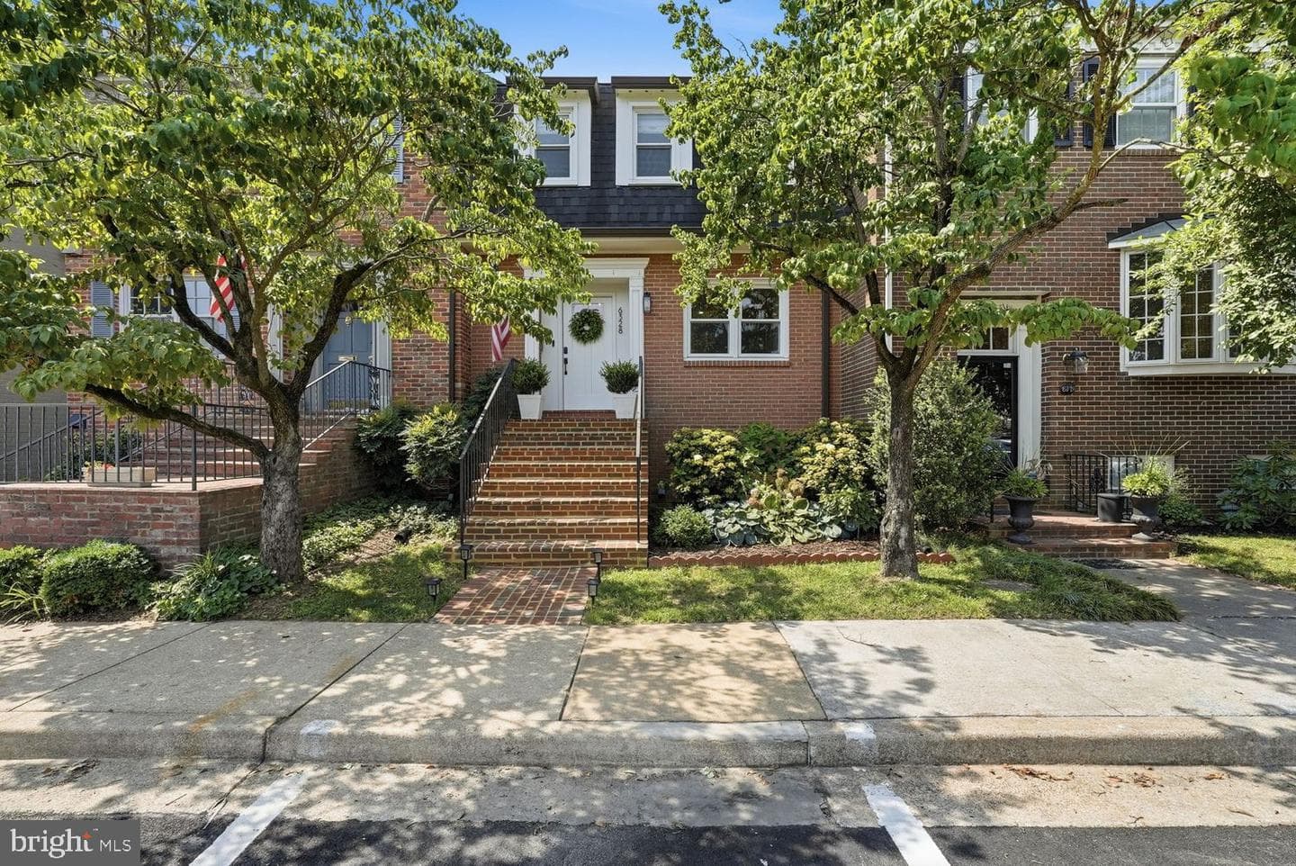 6328 Golf Course Square, Alexandria