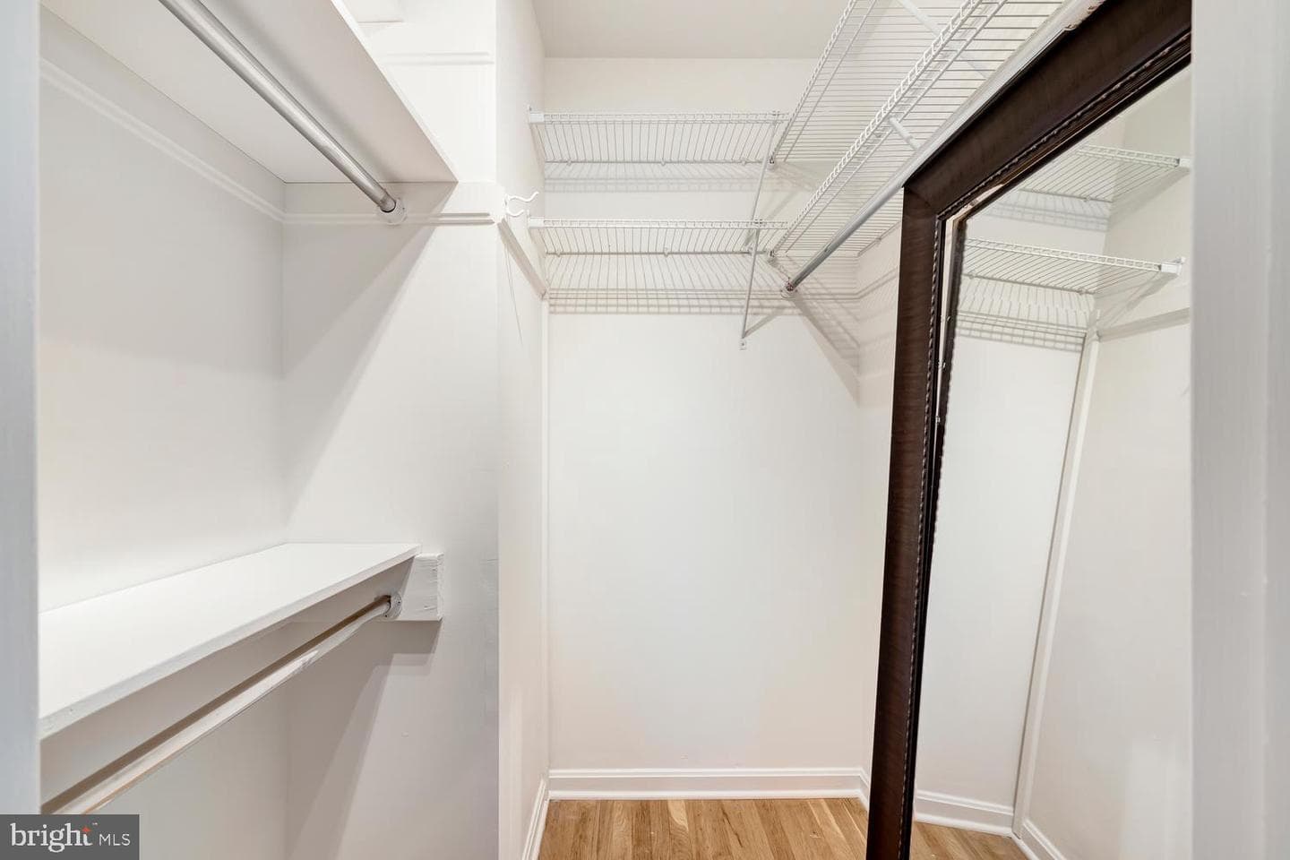 8704 Greystone Place photo 27