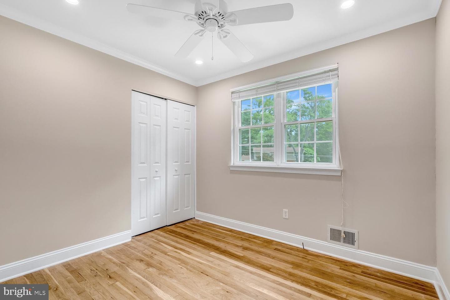 8704 Greystone Place photo 28